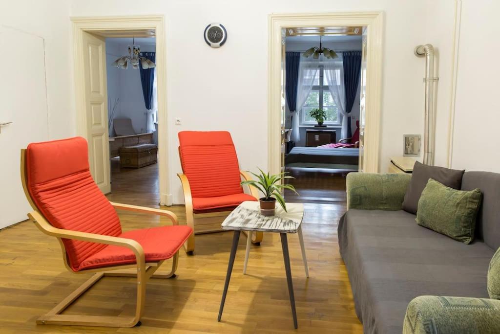 B333 Apartment - In The Heart Of The City Budapest Luaran gambar