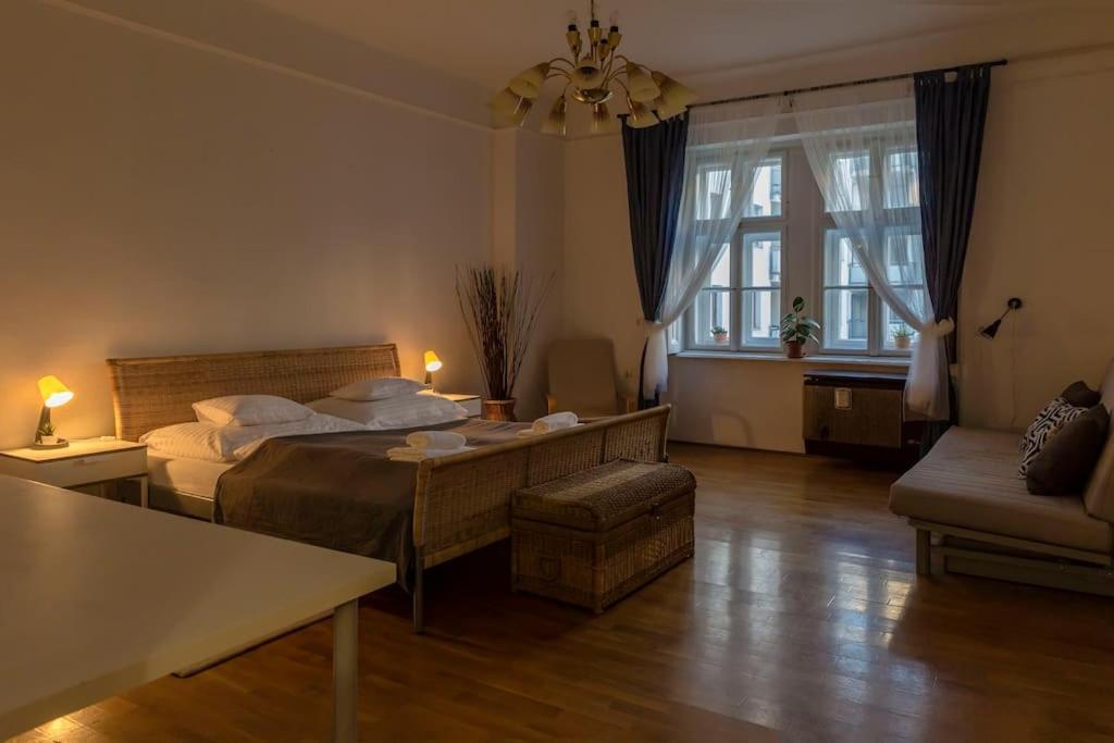 B333 Apartment - In The Heart Of The City Budapest Luaran gambar